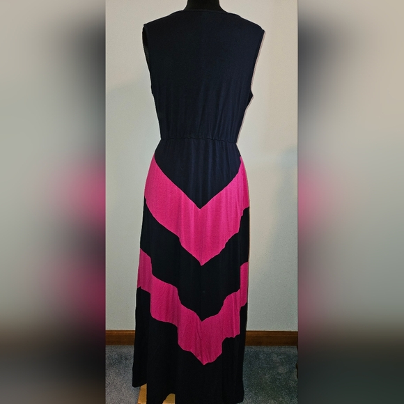 The Hanger Navy Blue and Pink Knit Maxi Dress 1XL - Picture 1 of 5